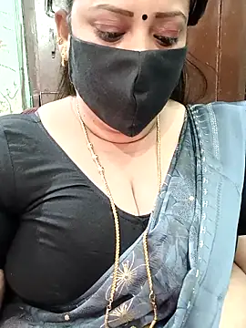 ashikaa r online show from 12/20/25, 04:26