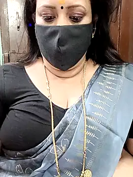 ashikaa r online show from 12/17/25, 06:57