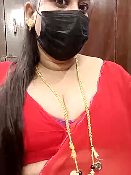 Snapshot of ashikaa_r chatting on 03/22/25, 05:20 ashikaa r online show from 03/22/25, 05:20