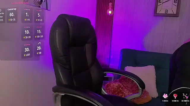 Snapshot of miah_connor chatting on 09/26/25, 08:49 miah connor online show from 09/26/25, 08:49