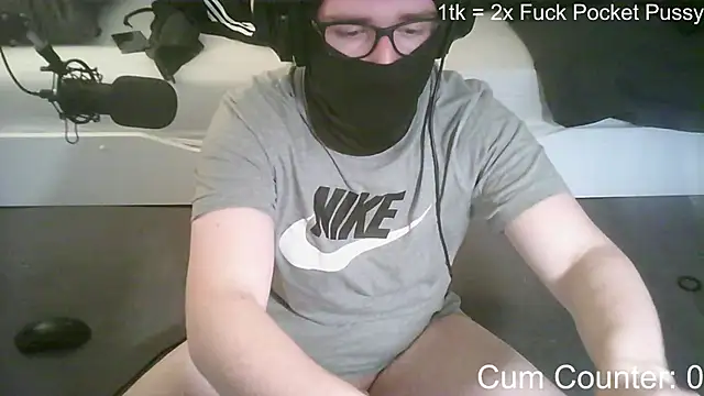 HornyTeenBoy64 online show from 03/29/26, 01:24