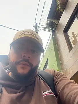 yeikoe1 online show from 09/30/25, 09:43