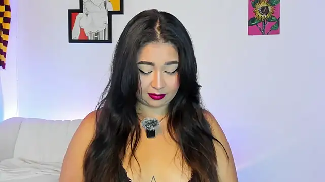 LiahDiaz online show from 11/27/25, 01:33