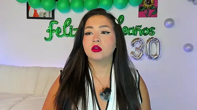 LiahDiaz online show from 11/24/25, 08:53