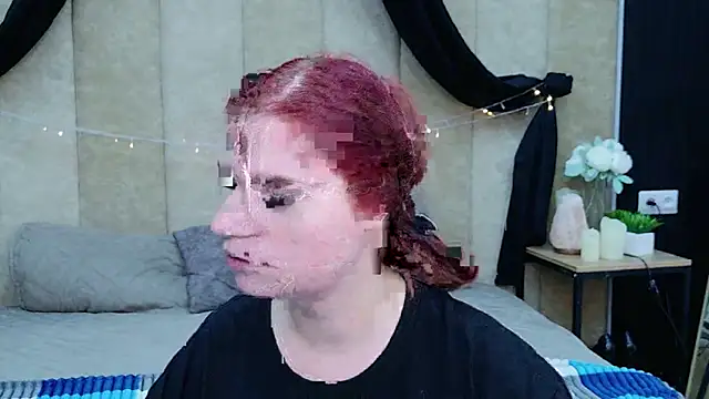 ClaireMayerz online show from 09/18/25, 05:21