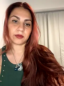 diosa202 online show from 10/06/25, 02:35