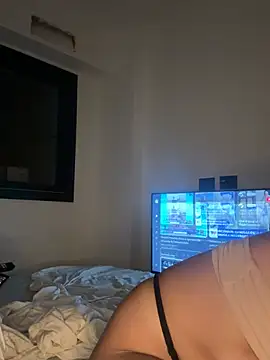 diosa202 online show from 02/17/25, 03:47