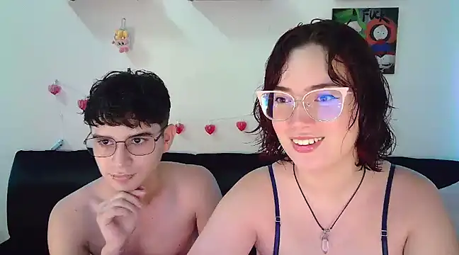 Snapshot of AndrewAnndCherry chatting on 01/30/25, 12:50 AndrewAnndCherry online show from 01/30/25, 12:50