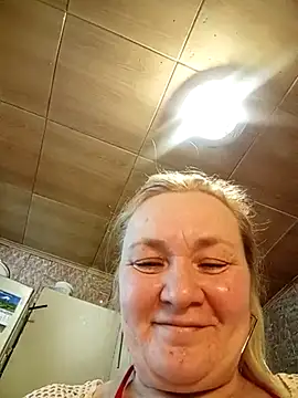 HelenaGlossX online show from 02/07/25, 11:45