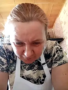HelenaGlossX online show from 02/19/25, 08:12