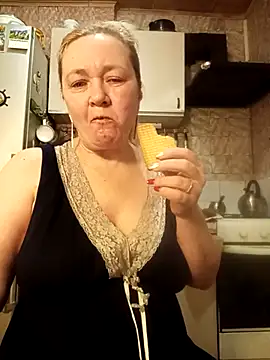 HelenaGlossX online show from 03/13/25, 01:43