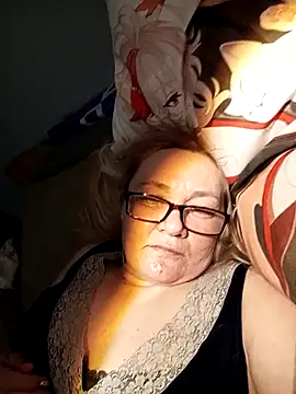 HelenaGlossX online show from 03/11/25, 04:40