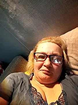 HelenaGlossX online show from 10/13/25, 11:34