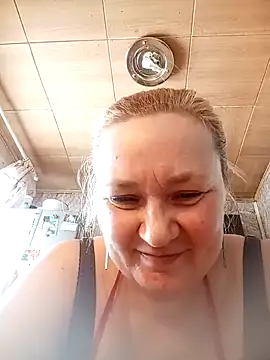 HelenaGlossX online show from 01/21/25, 08:30