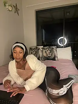 Snapshot of Dime-__ chatting on 02/24/26, 10:43 Dime- online show from 02/24/26, 10:43