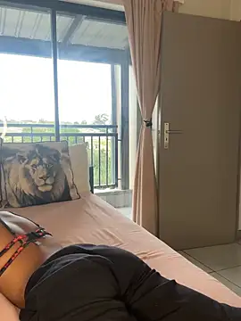 Snapshot of Dime-__ chatting on 02/24/26, 10:05 Dime- online show from 02/24/26, 10:05