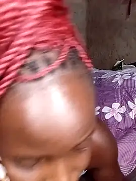 pretty prickle online show from 11/26/25, 09:09