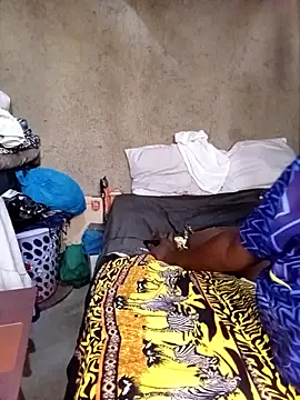 pretty prickle online show from 12/21/25, 09:22