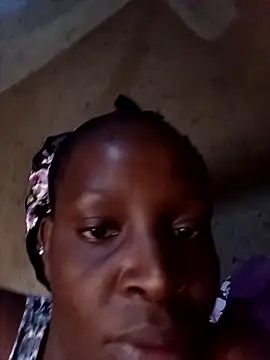 pretty prickle online show from 10/09/25, 05:52