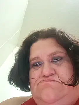 Snapshot of mcv131985 chatting on 03/13/25, 09:21 mcv131985 online show from 03/13/25, 09:21