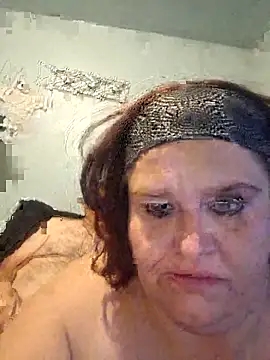 Snapshot of mcv131985 chatting on 11/01/25, 05:47 mcv131985 online show from 11/01/25, 05:47