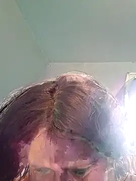 Snapshot of mcv131985 chatting on 03/08/25, 07:09 mcv131985 online show from 03/08/25, 07:09