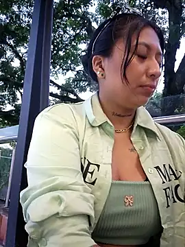 Snapshot of luisa16xxx chatting on 09/18/25, 10:35 luisa16xxx online show from 09/18/25, 10:35