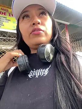 Snapshot of luisa16xxx chatting on 01/16/25, 08:57 luisa16xxx online show from 01/16/25, 08:57