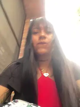 Snapshot of luisa16xxx chatting on 03/14/25, 09:43 luisa16xxx online show from 03/14/25, 09:43