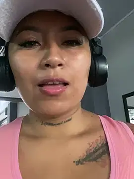 Snapshot of luisa16xxx chatting on 01/13/25, 07:42 luisa16xxx online show from 01/13/25, 07:42