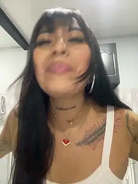 Snapshot of luisa16xxx chatting on 02/06/25, 12:22 luisa16xxx online show from 02/06/25, 12:22