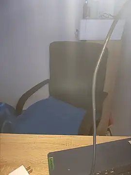 luisa16xxx online show from 04/01/26, 07:33