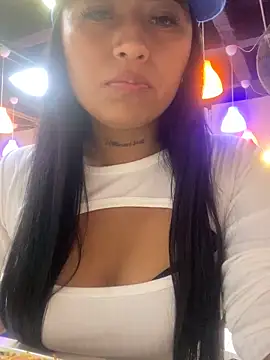 Snapshot of luisa16xxx chatting on 01/22/25, 08:49 luisa16xxx online show from 01/22/25, 08:49