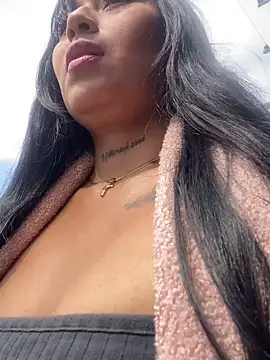 Snapshot of luisa16xxx chatting on 12/24/24, 03:47 luisa16xxx online show from 12/24/24, 03:47