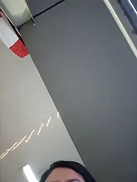 luisa16xxx online show from 12/03/25, 10:53