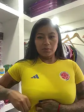 Snapshot of luisa16xxx chatting on 03/20/25, 09:13 luisa16xxx online show from 03/20/25, 09:13