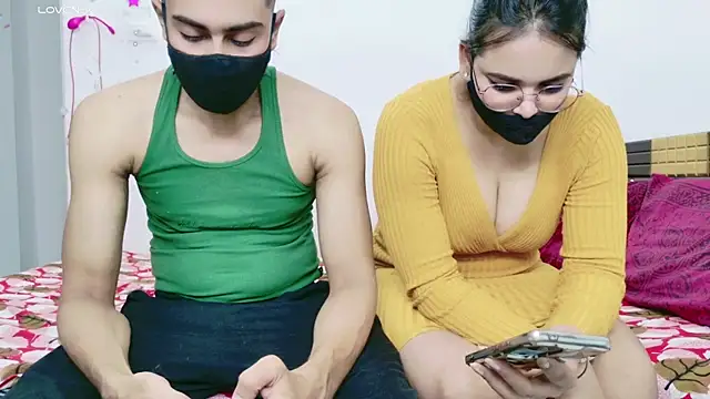 Snapshot of RupaliDixit chatting on 10/14/25, 05:57 RupaliDixit online show from 10/14/25, 05:57