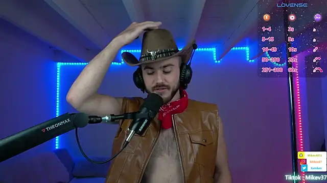 Mikev online show from 03/10/25, 07:07