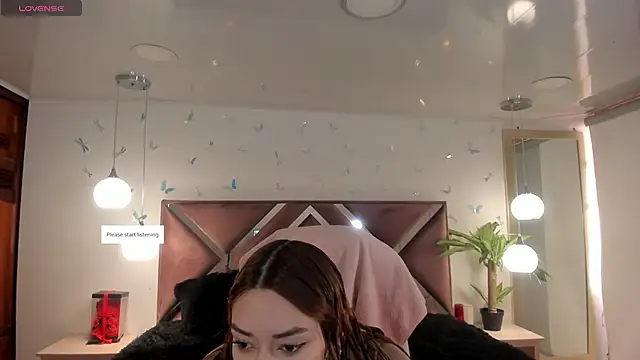  Antonnela  online show from 10/20/25, 02:06