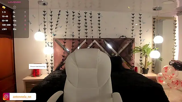  Antonnela  online show from 10/25/25, 02:07