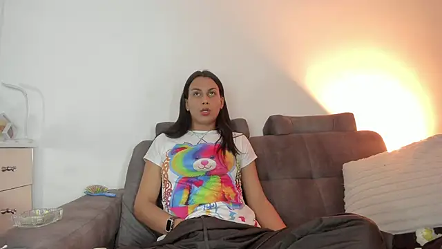 Snapshot of _Isabelhaa chatting on 10/26/25, 11:38 Isabelhaa online show from 10/26/25, 11:38