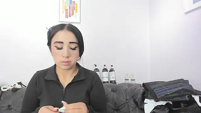 kaory azumi online show from 11/28/25, 06:52