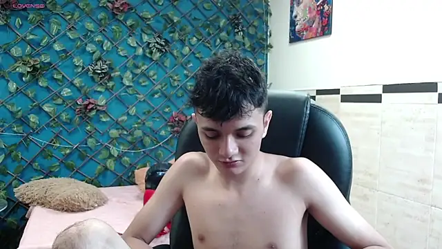 Waturox online show from 10/31/25, 07:10