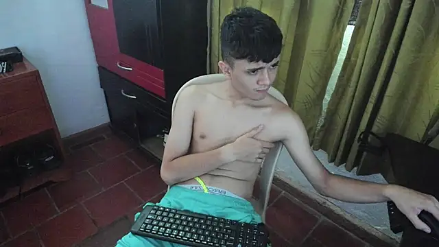 Waturox online show from 11/26/25, 06:19