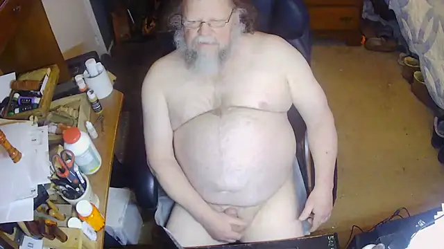 Snapshot of d5775 chatting on 02/13/26, 04:40 d5775 online show from 02/13/26, 04:40