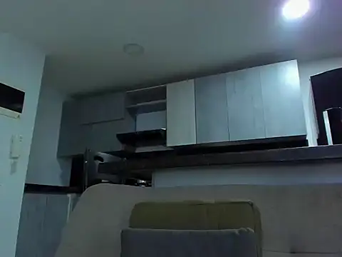 Alexander Martines online show from 09/28/25, 02:40