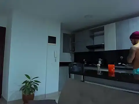 Alexander Martines online show from 09/12/25, 10:53