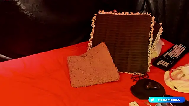 MiaKnox online show from 02/17/26, 12:08