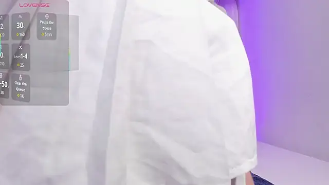 salomee star  online show from 11/11/25, 07:08