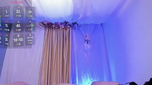 salomee star  online show from 11/13/25, 06:45